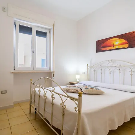 La Perla - Topazio Holiday home *